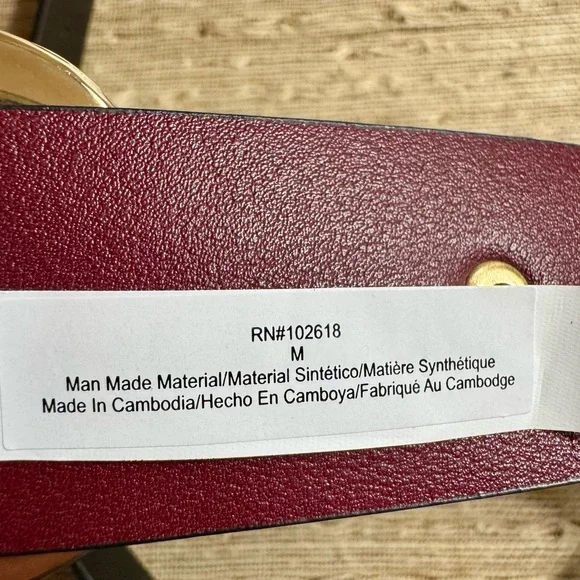 Steve Madden Reversible Vegan Leather Belt Black Burgundy Rhinestone Buckle Med. - Picture 12 of 12